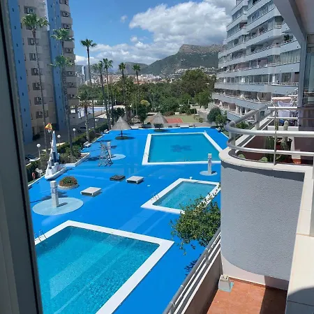 Apartament Service Lazaro- Aguamarina 26 *