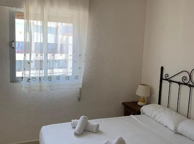 Service Lazaro- Aguamarina 26 * 卡尔佩